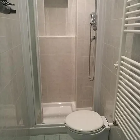 Piazza Malpighi Apartamento