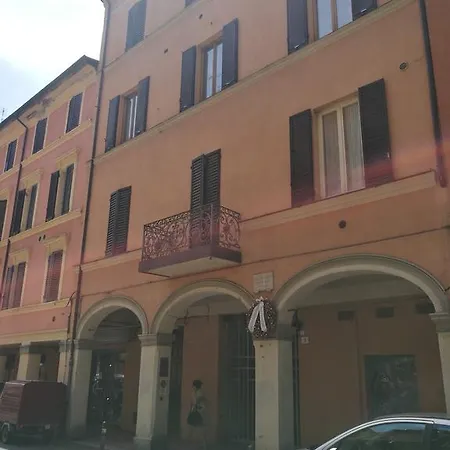 Piazza Malpighi Apartamento